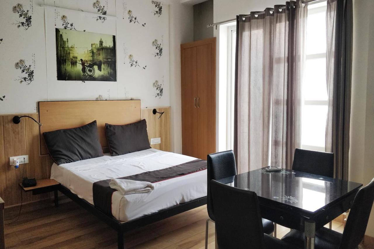 Super Townhouse Kachnar House Vikas Nagar Hotel Hasanganj Exterior photo