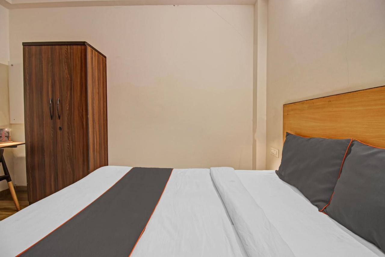 Super Townhouse Kachnar House Vikas Nagar Hotel Hasanganj Exterior photo