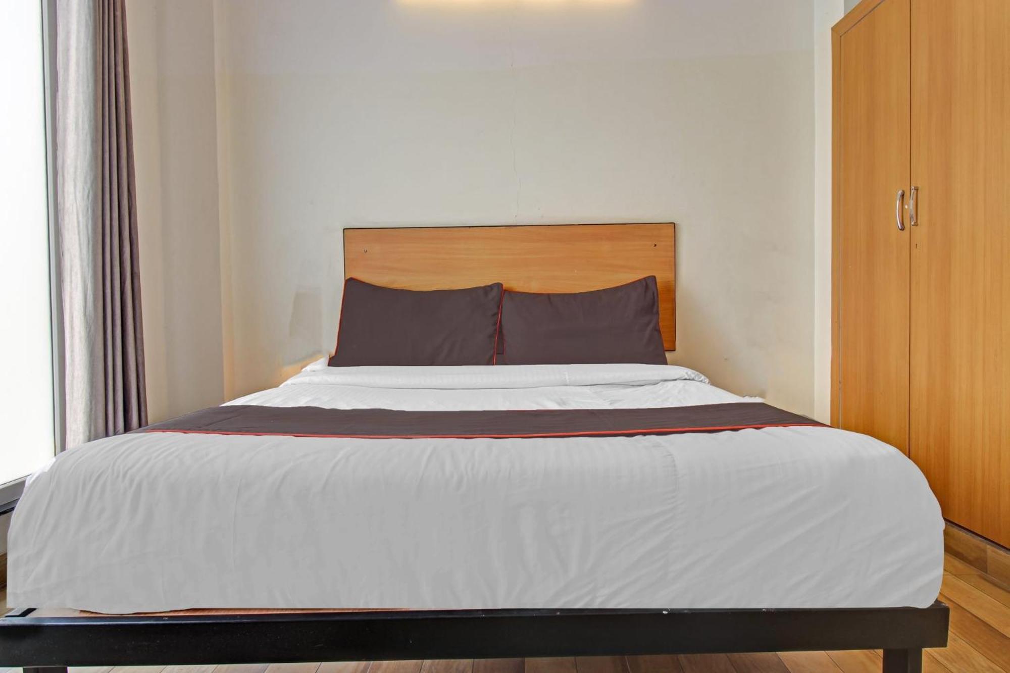 Super Townhouse Kachnar House Vikas Nagar Hotel Hasanganj Exterior photo